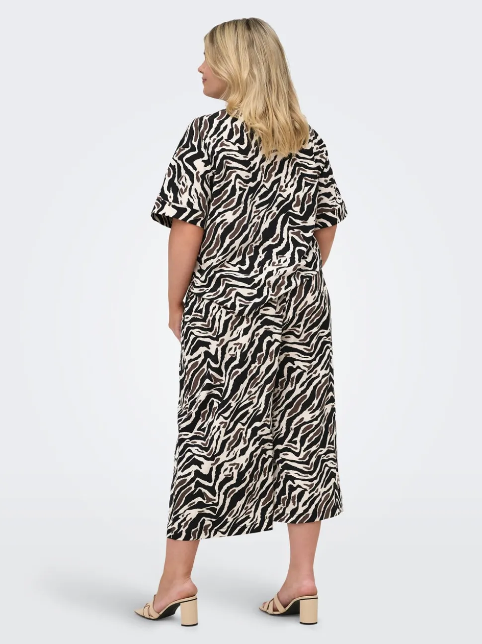 CARELITE Cropped Fit Culottebyxor