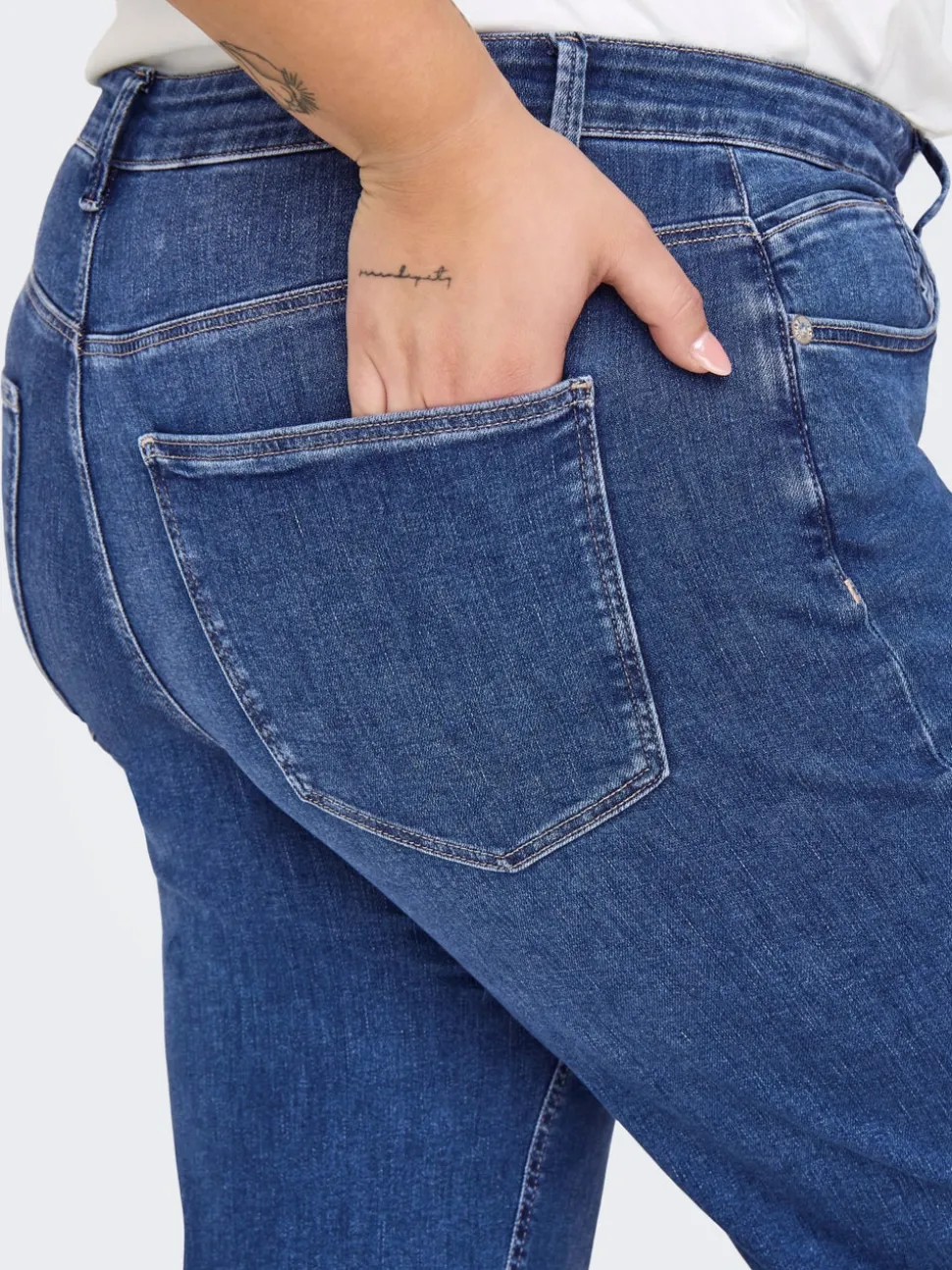 CAREMMY Hög midja Vida ben Jeans