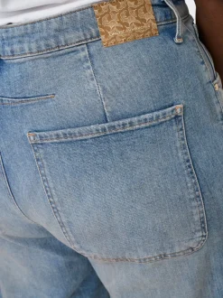 CARFRANKIE Hög midja Barrel-passform Ankellängd Jeans