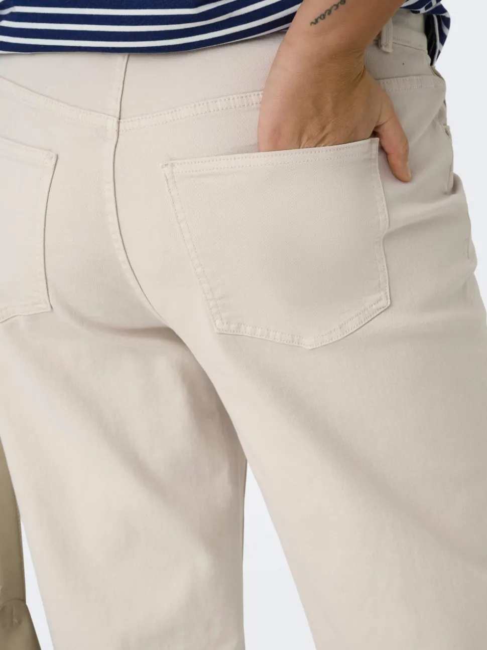 CARJUICY Hög midja Vida ben Jeans