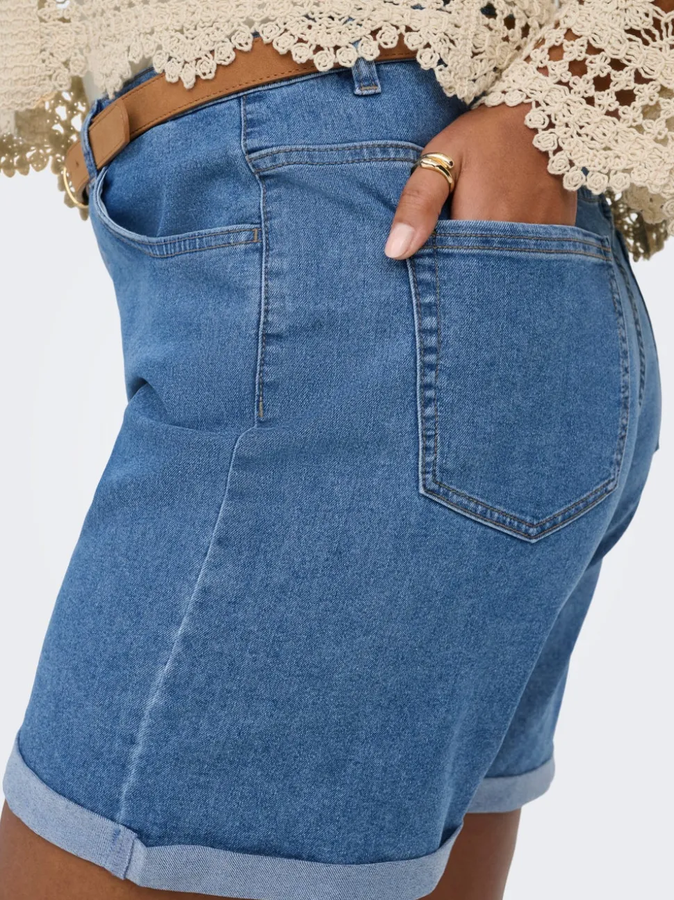 CARLAURA Hög midja denim shorts