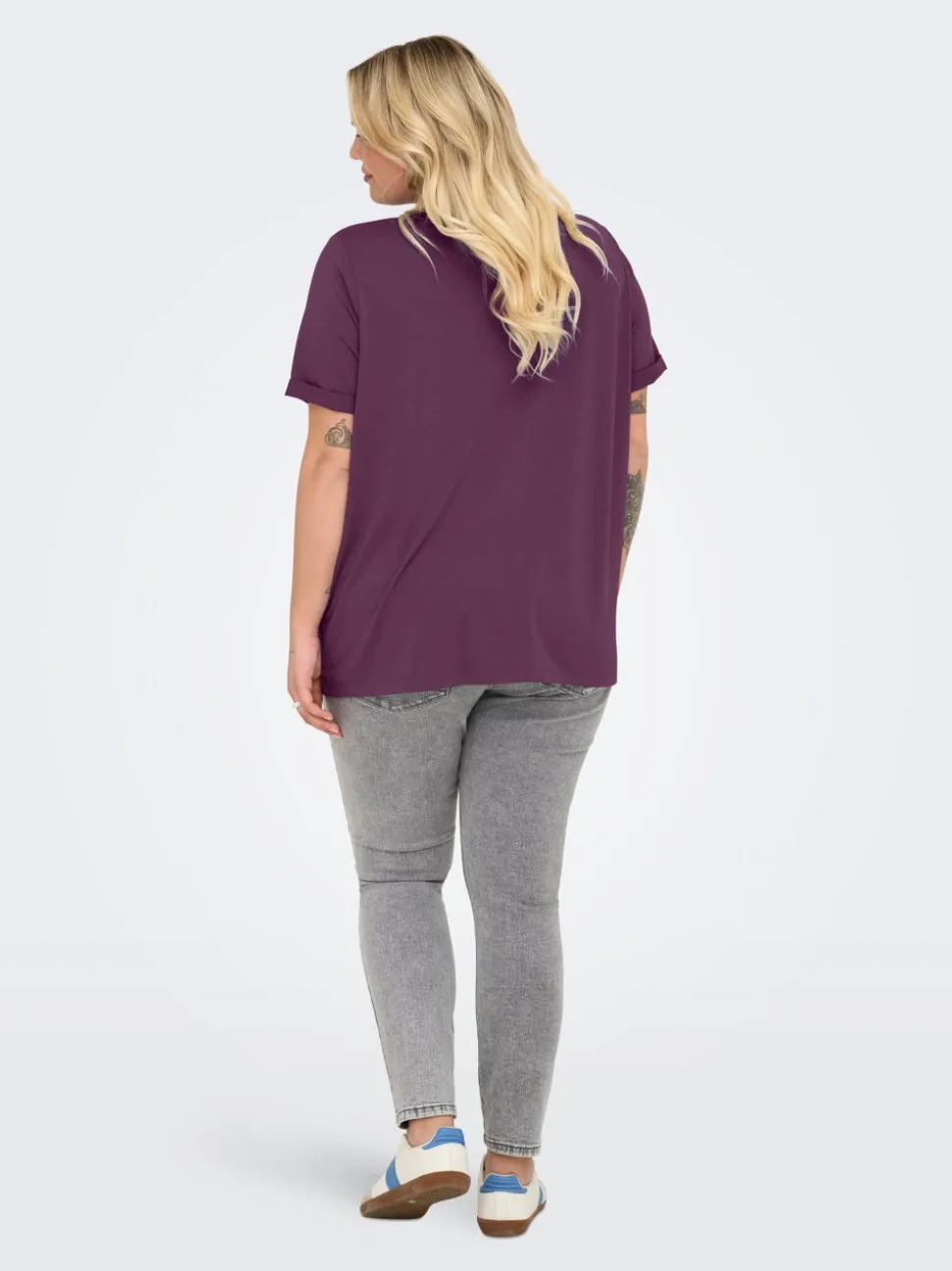 CARMOSTER T-shirt