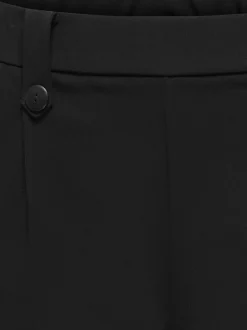 CARSANIA Medelhög midja Normal passform Shorts