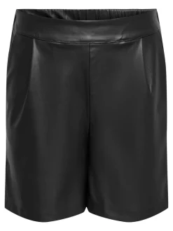 CARTILA Normal passform shorts i imitationsläder