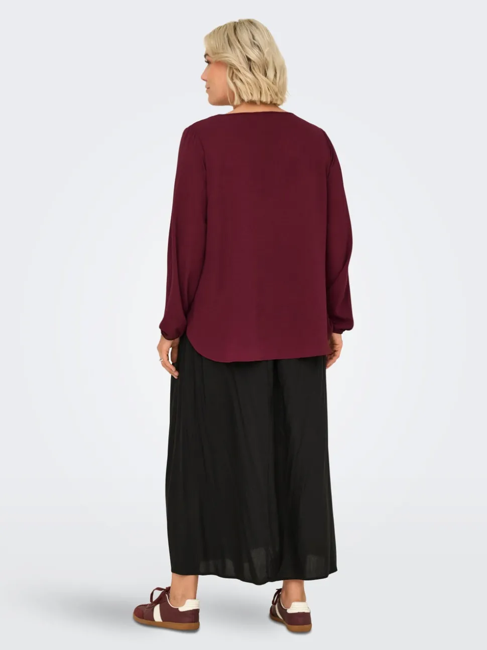 CARVICA Blus