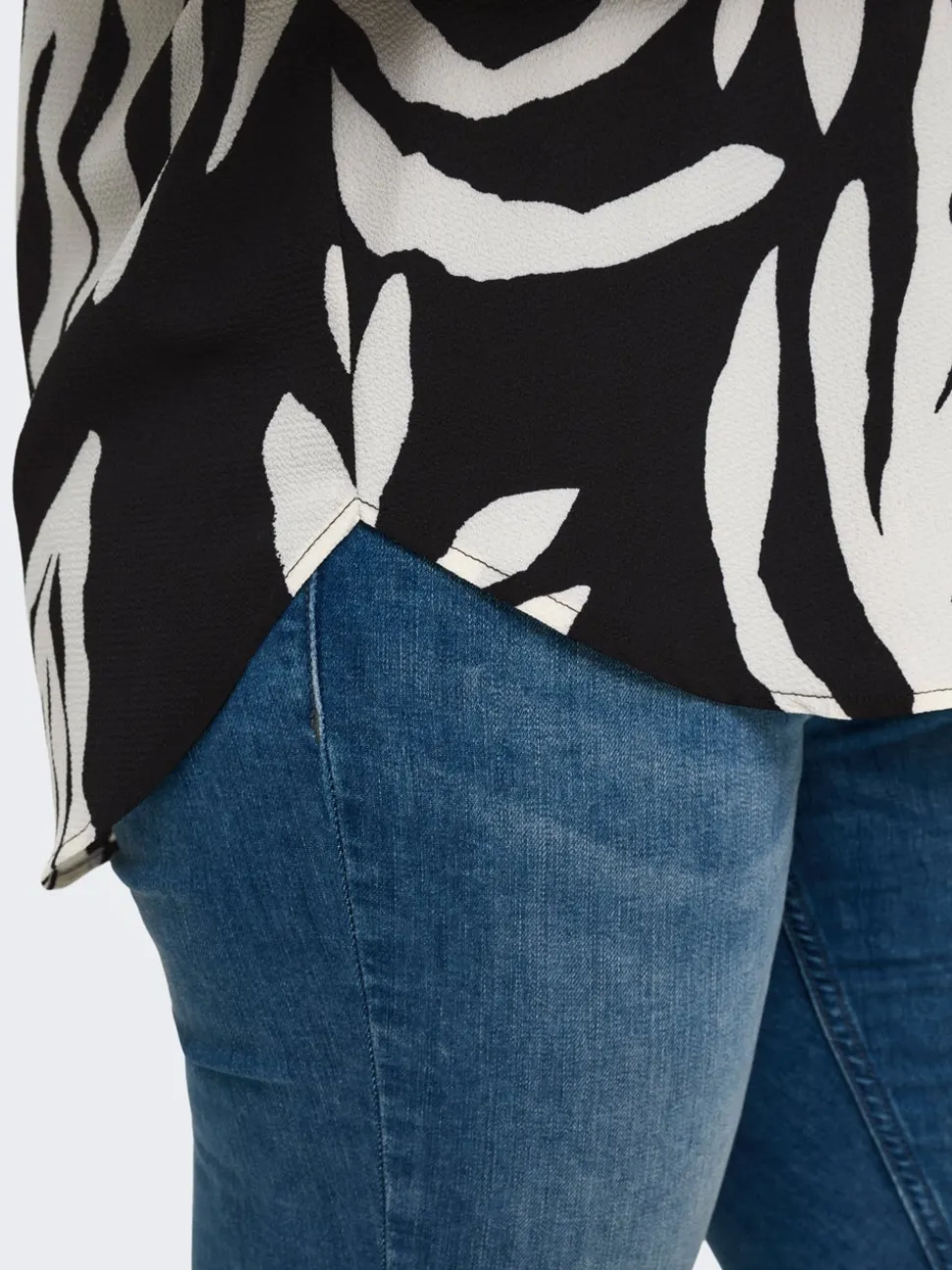CARVICA Blus