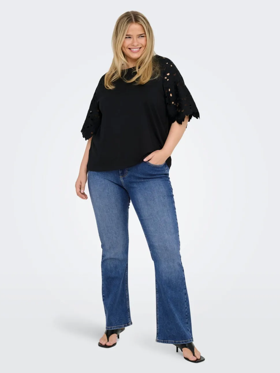 CARWILLY Hög midja Utsvängd passform Jeans