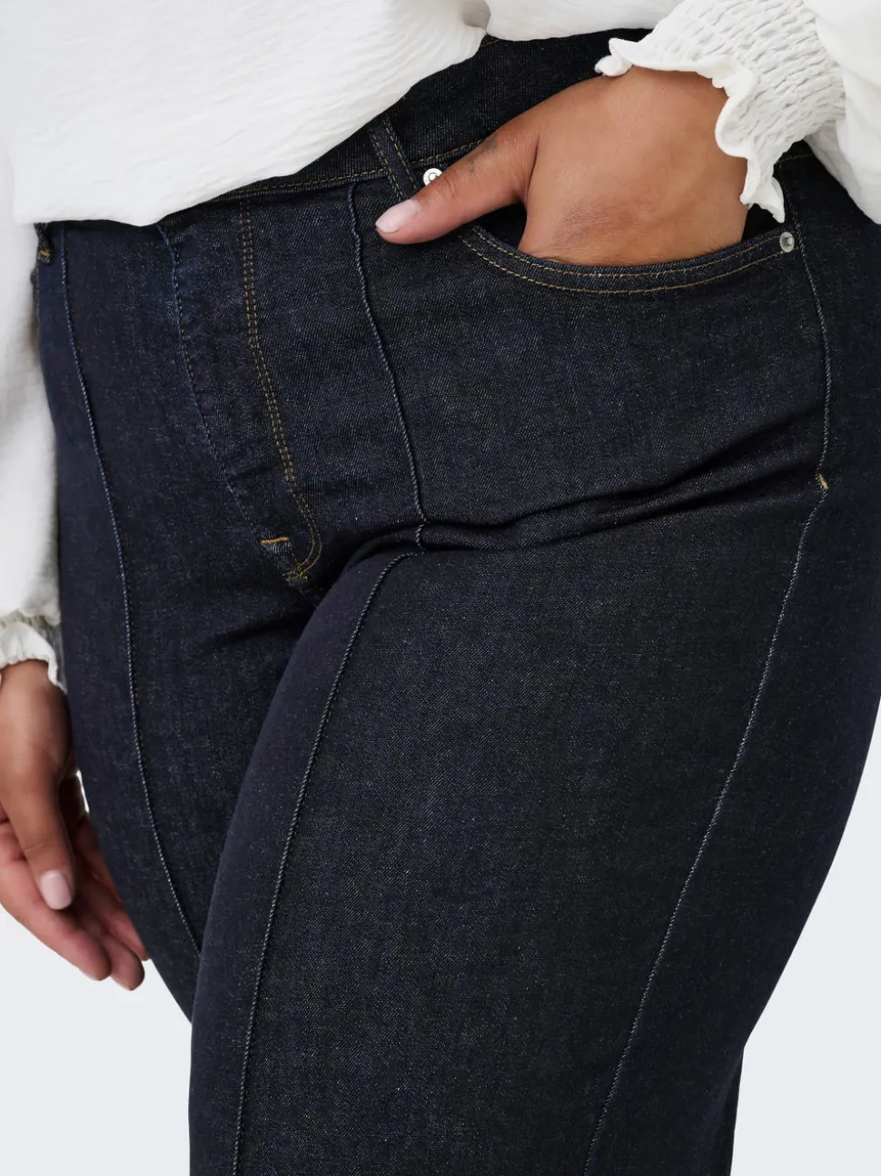 CARWILLY Hög midja Vida ben Beskuren Jeans