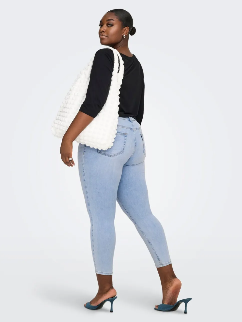 CARWILLY Medelhög midja Skinny Fit Ankellängd Jeans