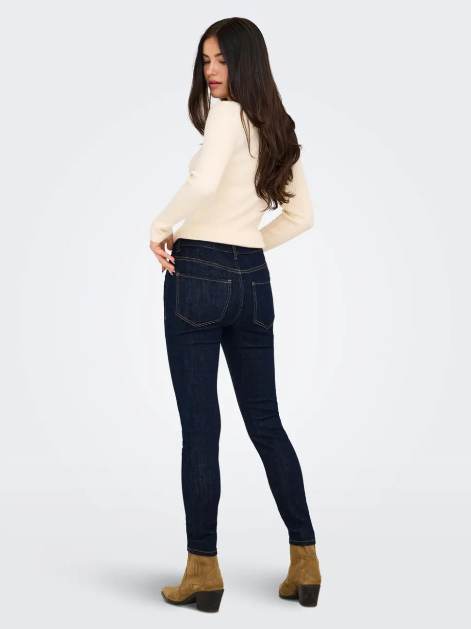 JDYFINA Medelhög midja Skinny Fit Ankellängd Jeans