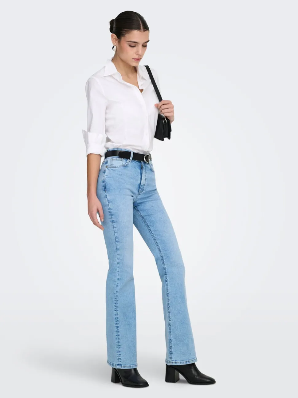 JDYKATHY Hög midja Utsvängd passform Jeans
