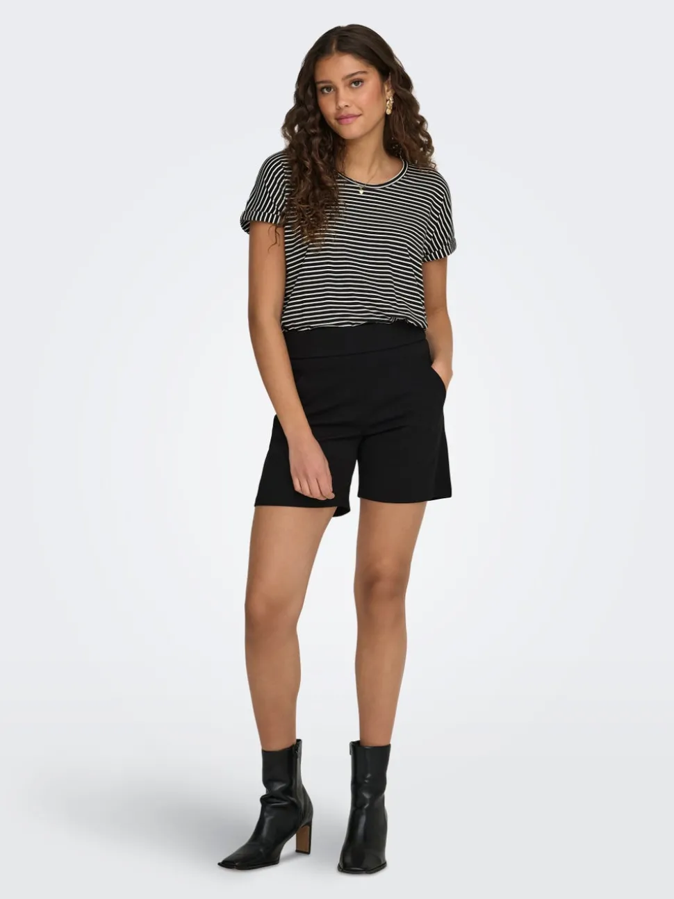 JDYLOUISVILLE Lös passform Shorts