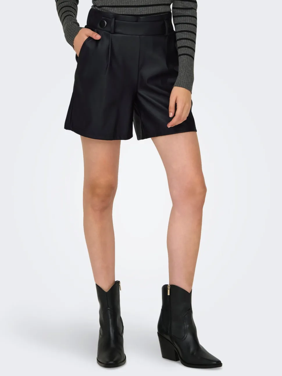 JDYSOYA Normal passform Shorts