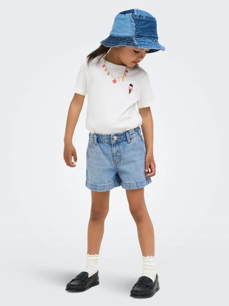 KMGCOMET Medelhög midja Vida ben Denimshorts