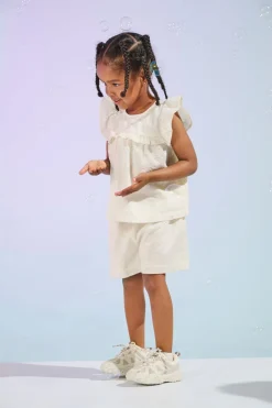 KMGMARGOT Medelhög midja Normal passform Shorts