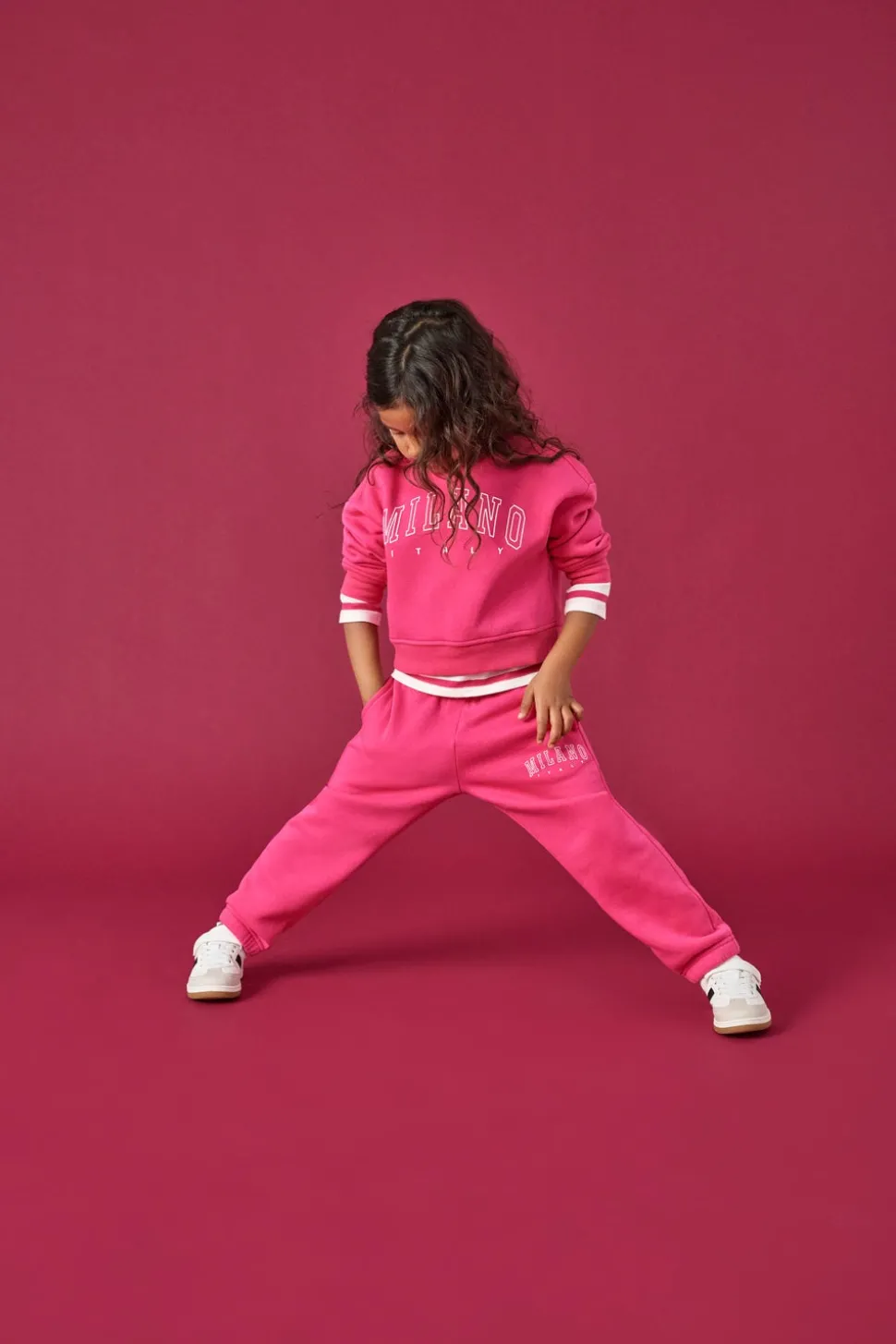 KMGSWEAT Sweatshirt
