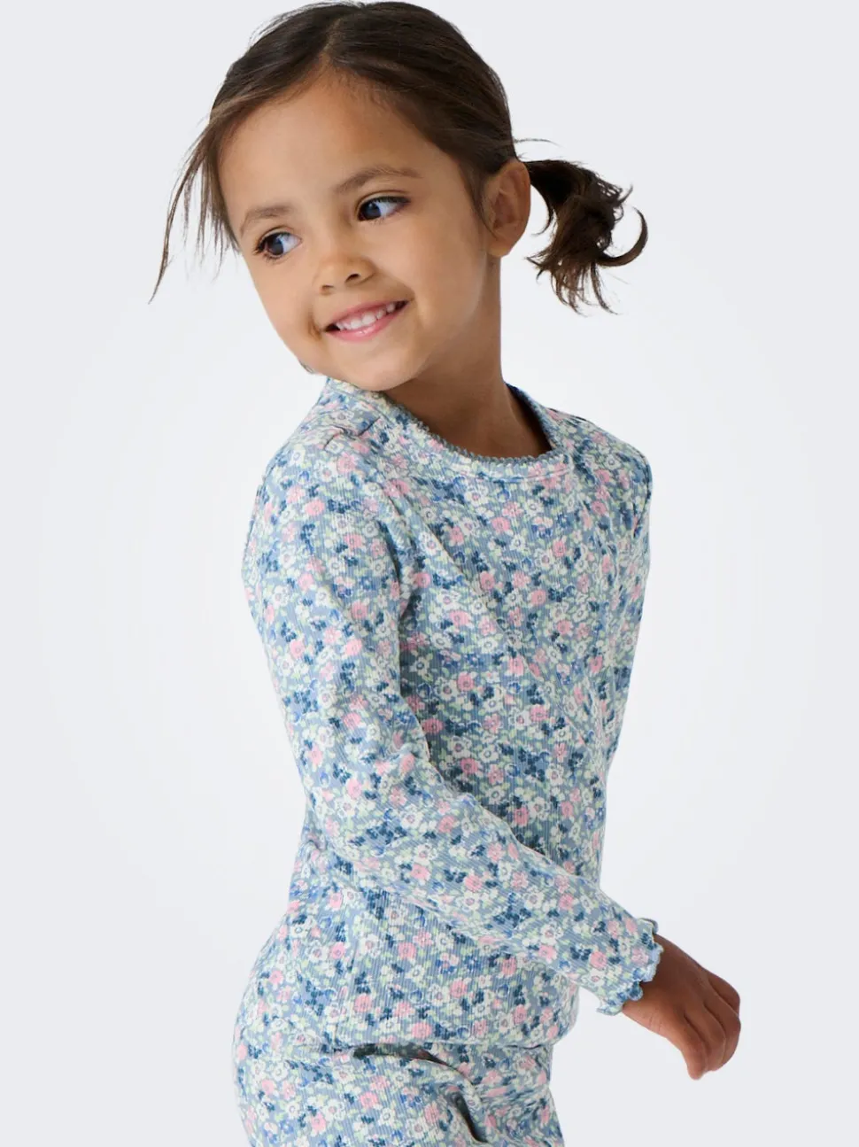 KMGTRINNY Topp