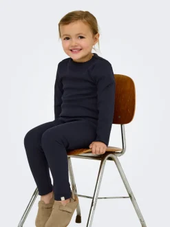 KMGTRINNY Topp