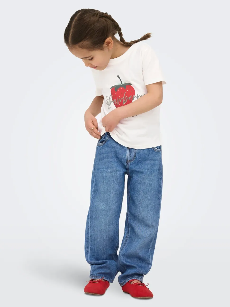 KMGVALENTINE Medelhög midja Rak passform Jeans