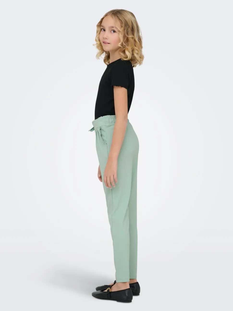 KOGSANIA Slim Fit Byxor