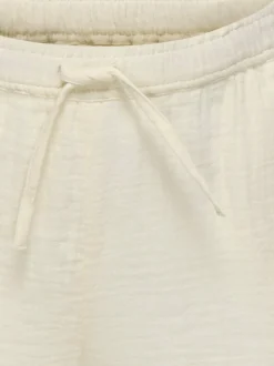 KOGTHYRA Normal passform Shorts