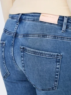 OLMBLUSH Utsvängd passform Jeans