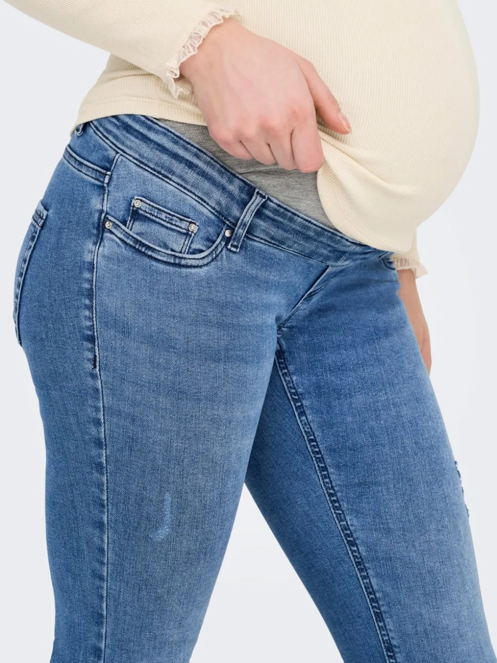 OLMBLUSH Utsvängd passform Jeans