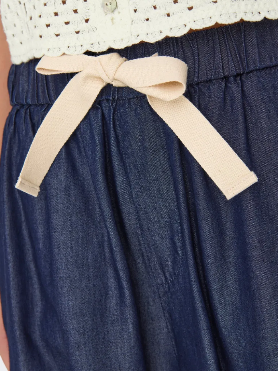 ONLBEA Hög midja Vida ben Ankellängd Jeans