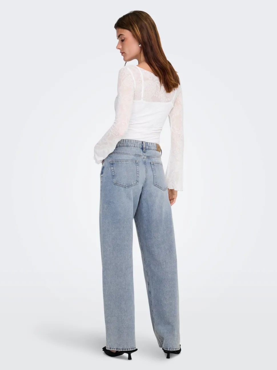 ONLBLISS Medelhög midja Vida ben Jeans