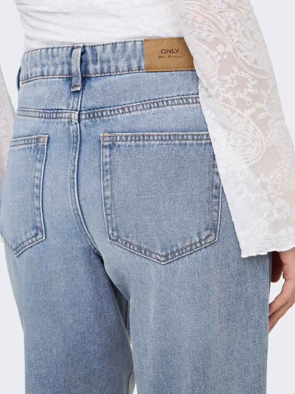 ONLBLISS Medelhög midja Vida ben Jeans