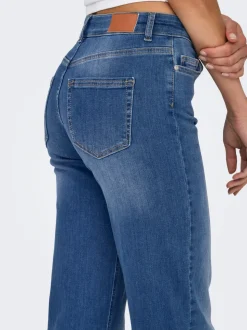 ONLBLUSH Medelhög midja Rak passform Jeans