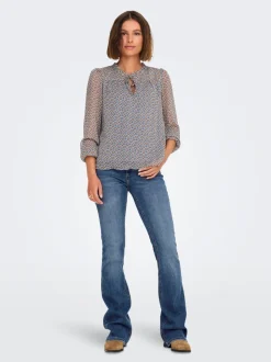 ONLBLUSH Medelhög midja Utsvängd passform Jeans