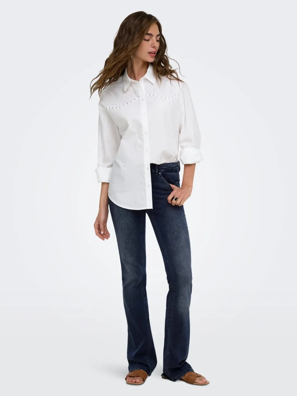 ONLBLUSH Medelhög midja Utsvängd passform Jeans