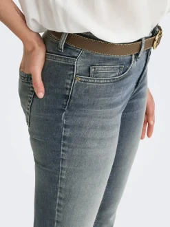 ONLBLUSH Medelhög midja Utsvängd passform Jeans