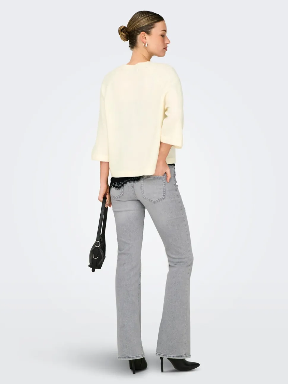 ONLBLUSH Medelhög midja Utsvängd passform Jeans