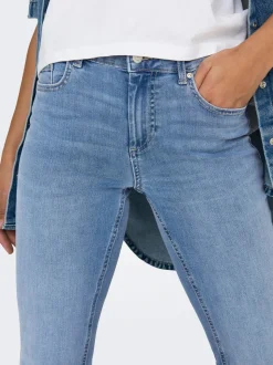 ONLBLUSH Medelhög midja Utsvängd passform Jeans