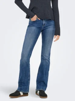 ONLBLUSH Medelhög midja Utsvängd passform Jeans