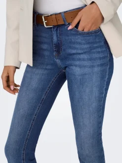 ONLBLUSH Medelhög midja Utsvängd passform Jeans