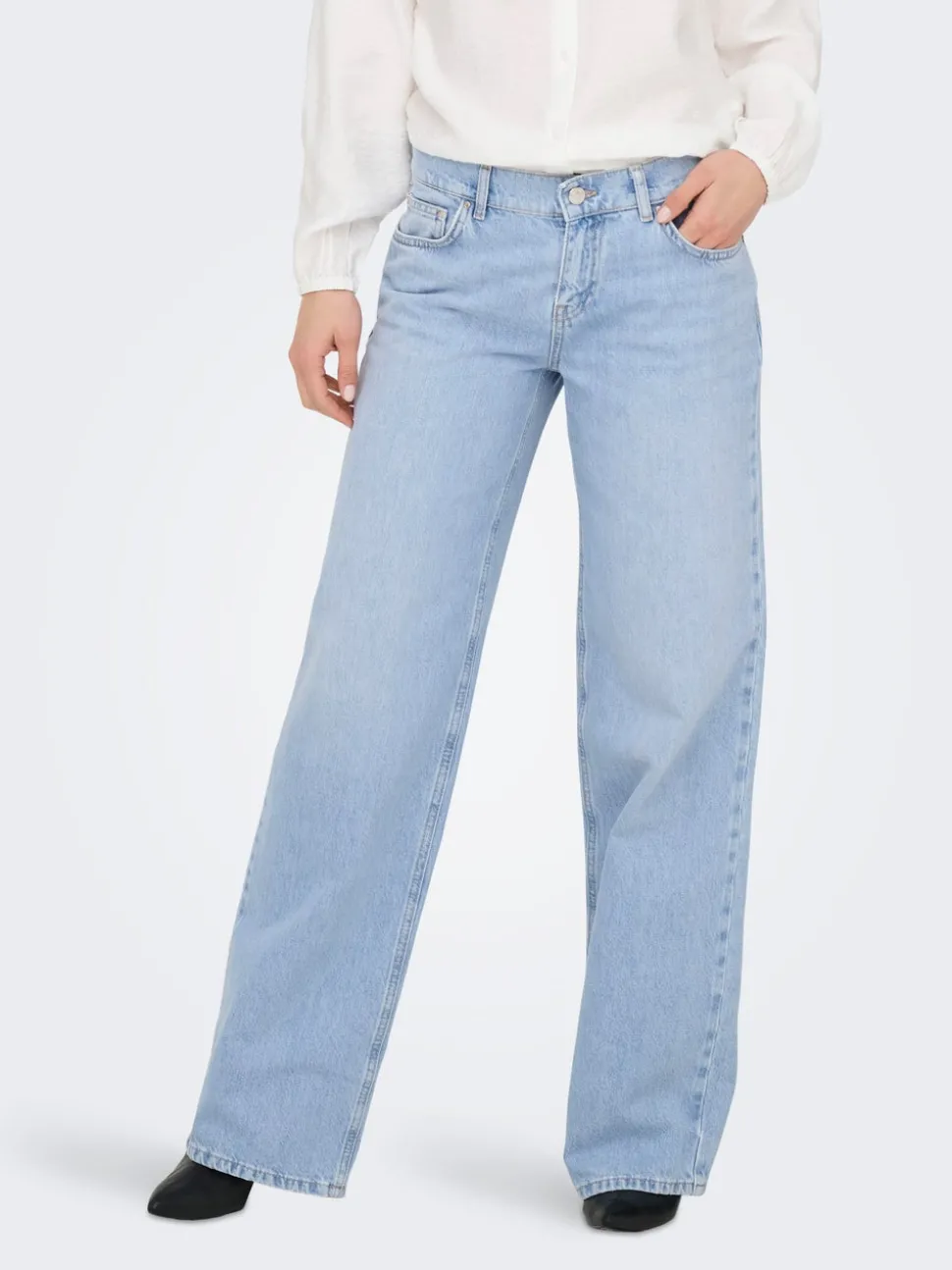ONLBRENDA Låg midja Rak passform Jeans