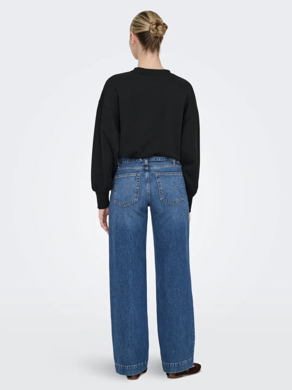 ONLBRENDA Låg midja Vida ben Jeans