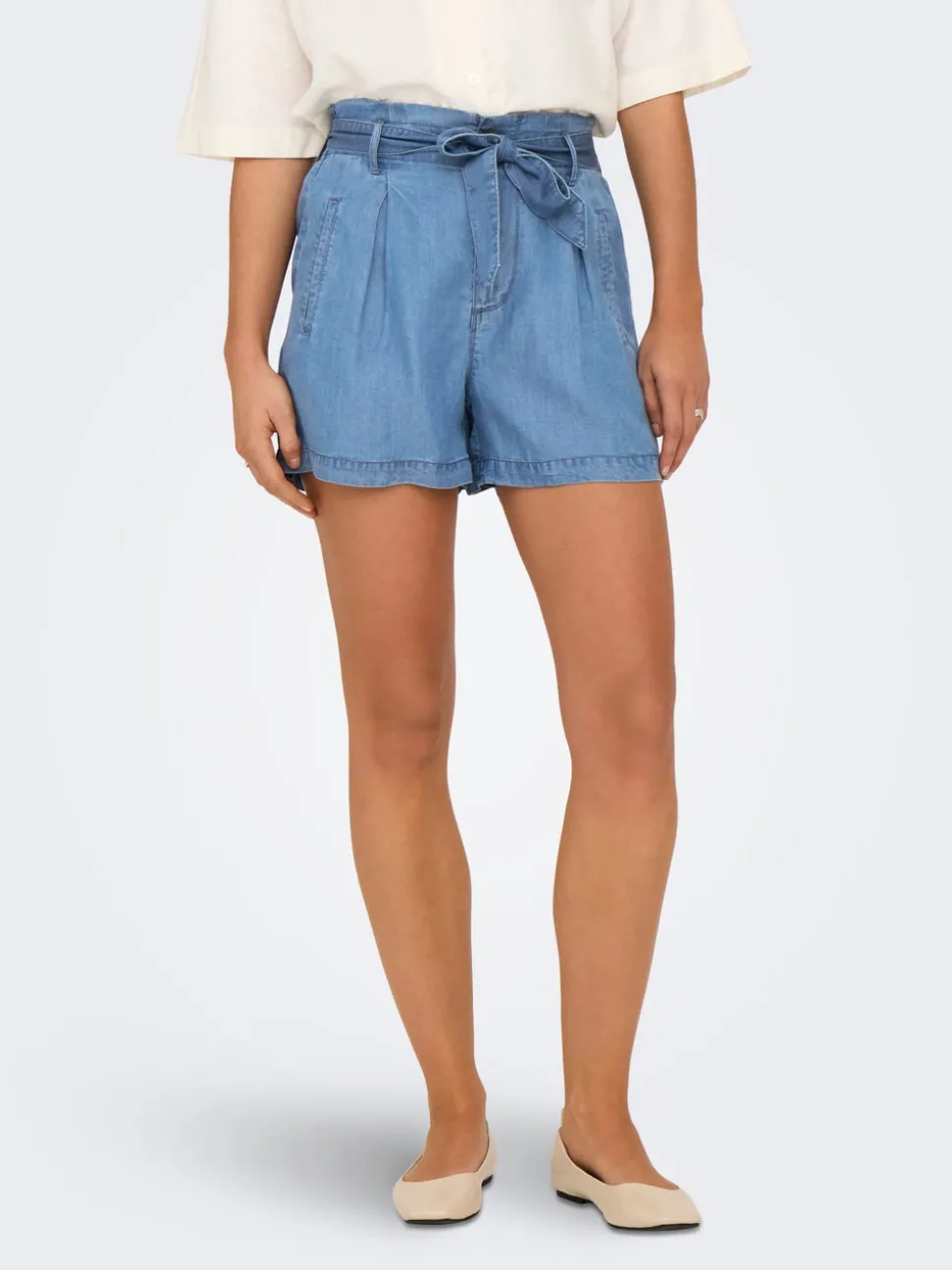 ONLCHARIS Hög midja Normal passform Shorts