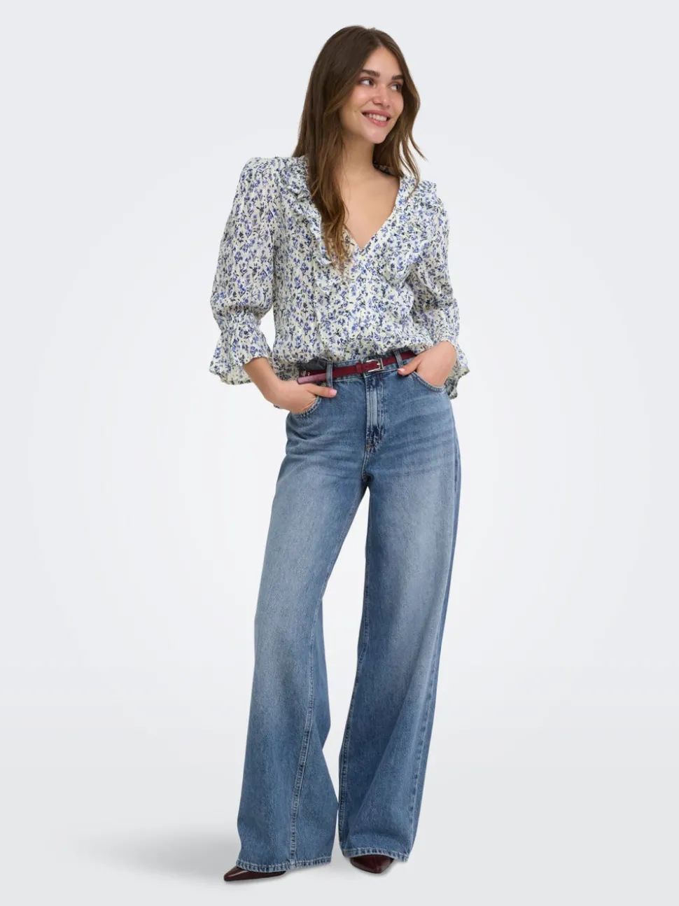 ONLCHARLOT Medelhög midja Vida ben Jeans
