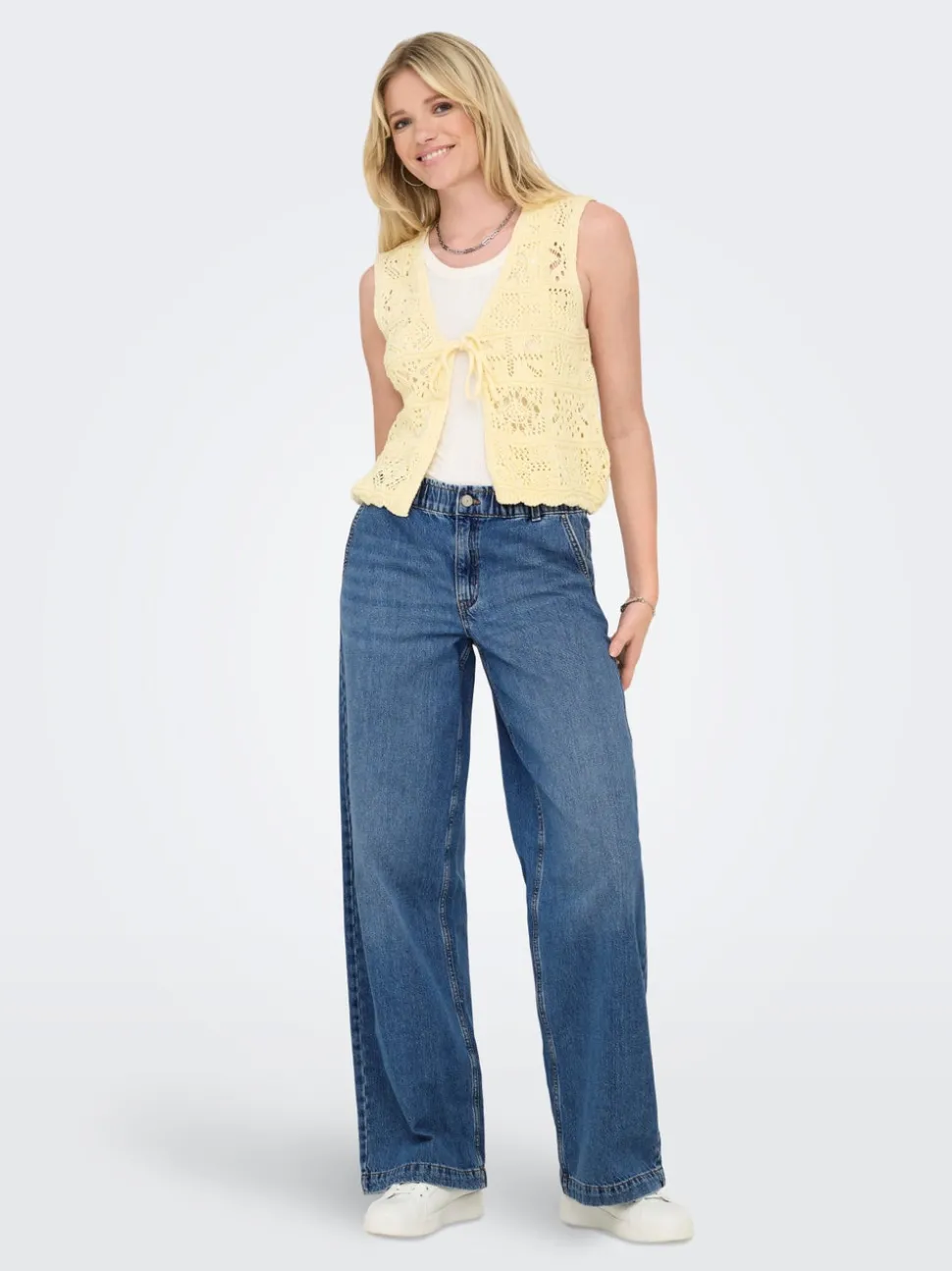 ONLCOMET Medelhög midja Vida ben Jeans