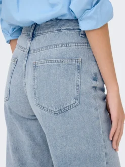 ONLELLA Medelhög midja Rak passform Jeans