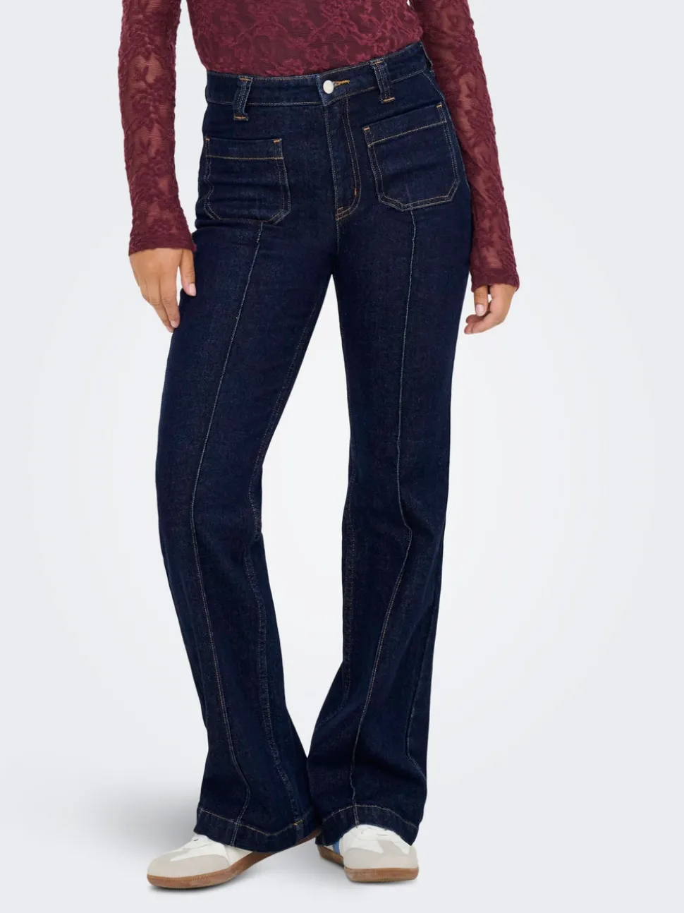 ONLEMILY Hög midja Utsvängd passform Jeans