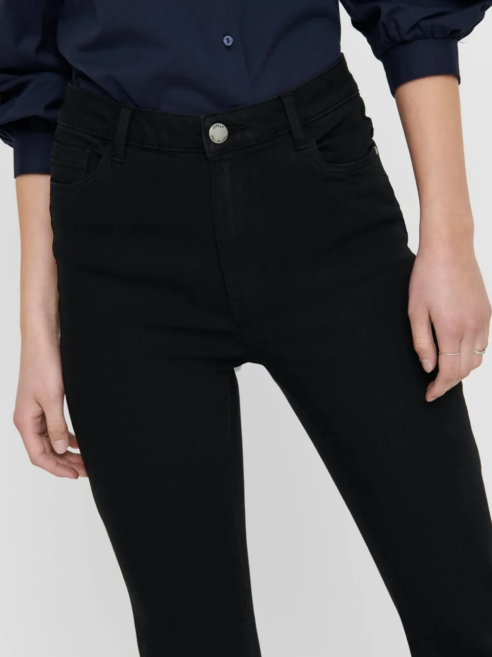 ONLHELLA Hög midja Utsvängd passform Jeans