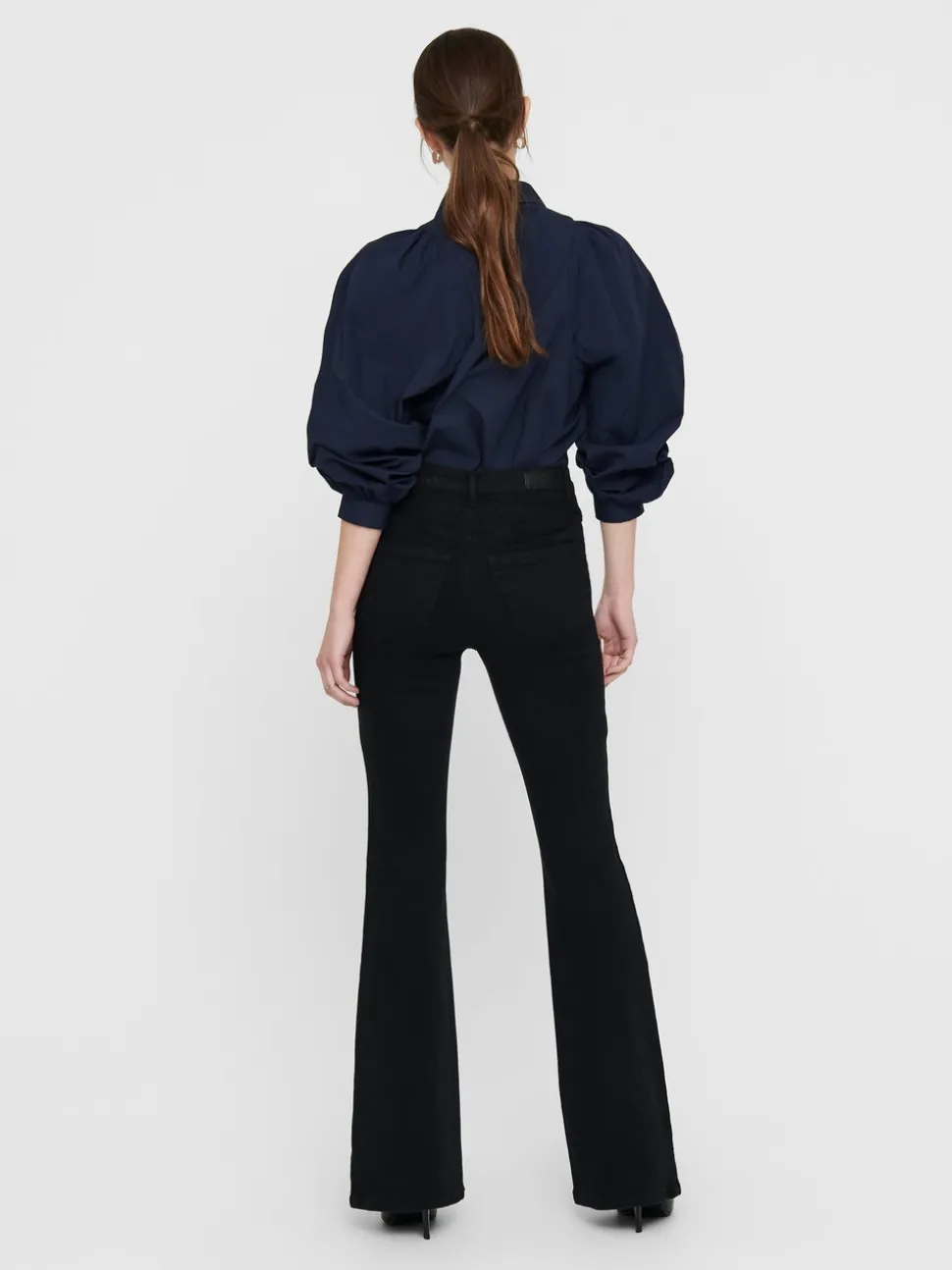 ONLHELLA Hög midja Utsvängd passform Jeans