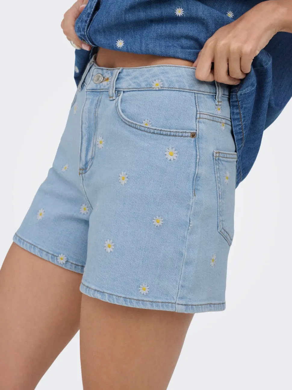 ONLJOSEPHINE Hög midja Lös passform Denimshorts