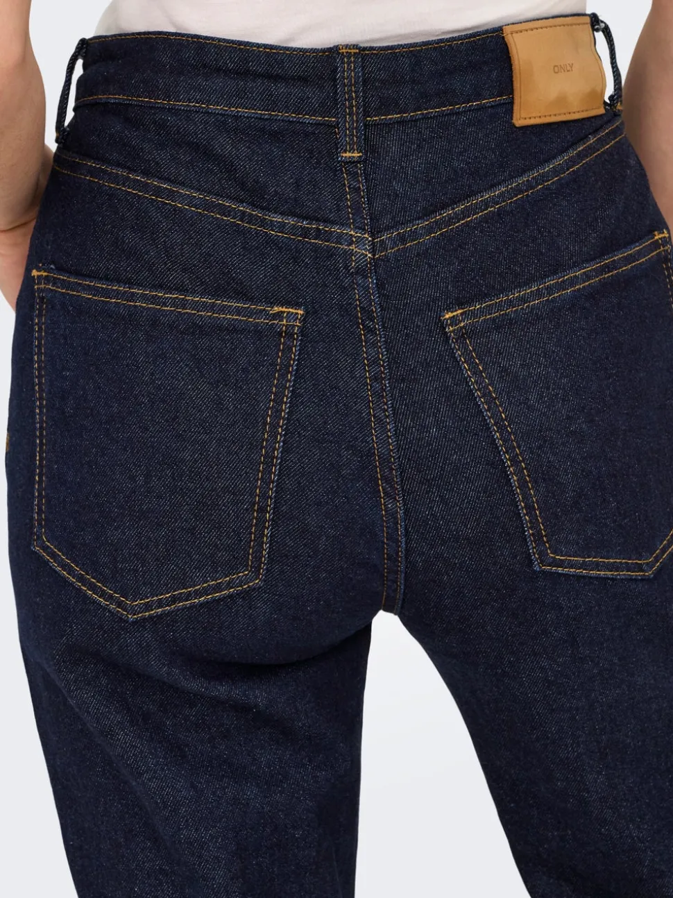 ONLJUICY Hög midja Utsvängd passform Jeans
