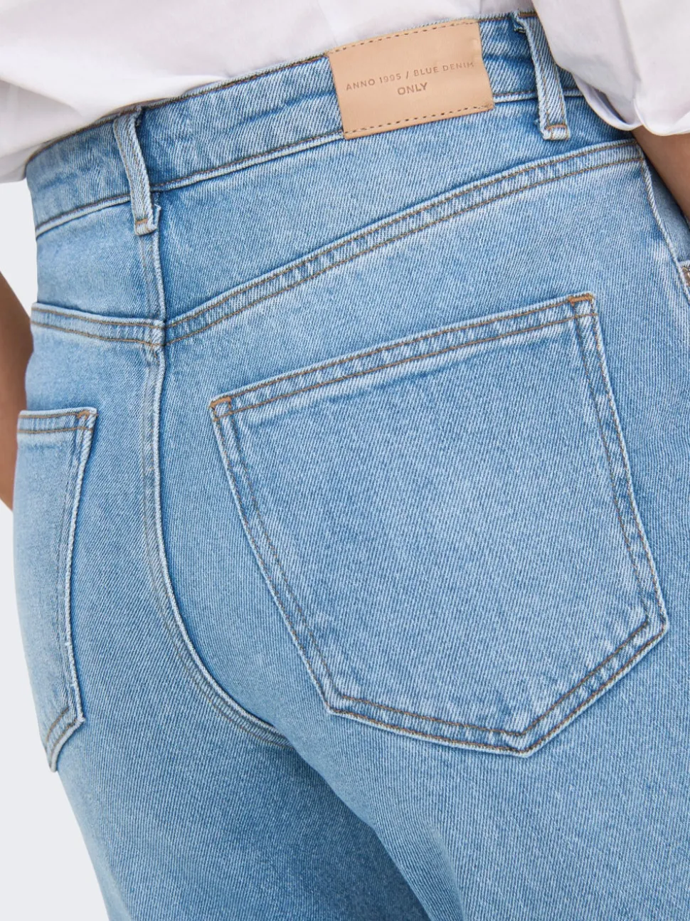 ONLJUICY Hög midja Vida ben Jeans